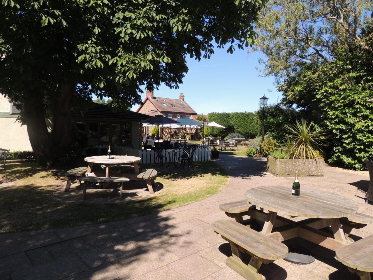 The Angel At Topcliffe Eksteriør bilde
